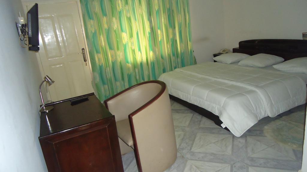Wadoma Royale Hotel Kumasi Pokoj fotografie
